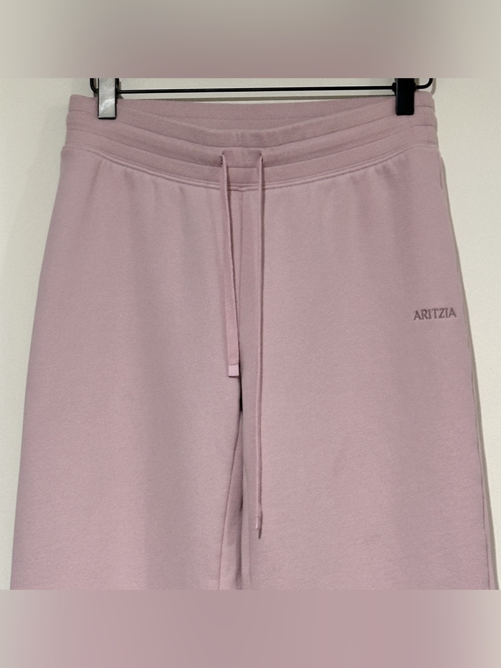 Aritzia Dusty Pink Set - Picture 3 of 11